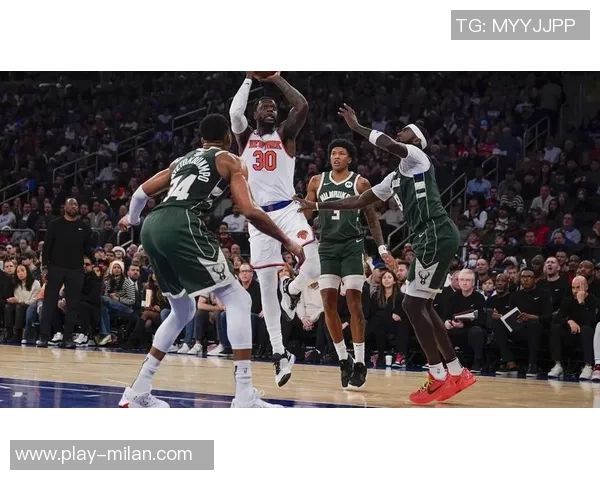 兰德尔表现出色20投9中砍下24分外加9篮板3助攻3抢断助力球队胜利